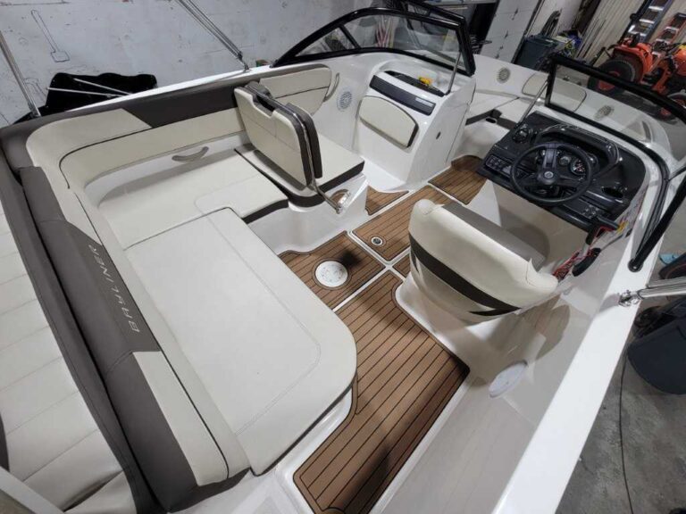 2018 Bayliner VR5 US-BLBX2258I718 [photo 17]